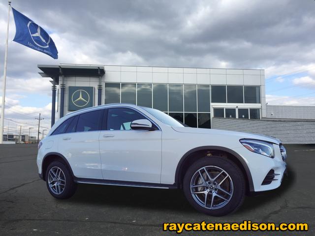 Pre Owned 2019 Mercedes Benz Glc Glc 300 4matic Awd